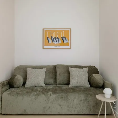 Saska Cozy Parking By Renters