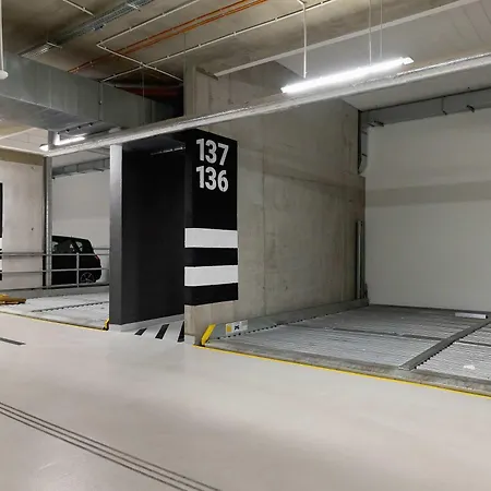 Saska Cozy Parking By Renters Krakow