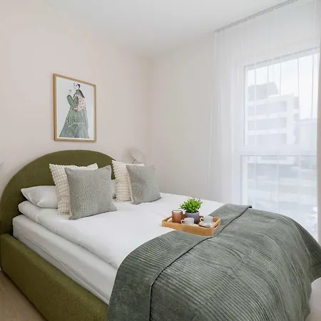 Saska Cozy Parking By Renters Apartament *