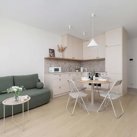 Apartment Saska Cozy Parking By Renters Krakow